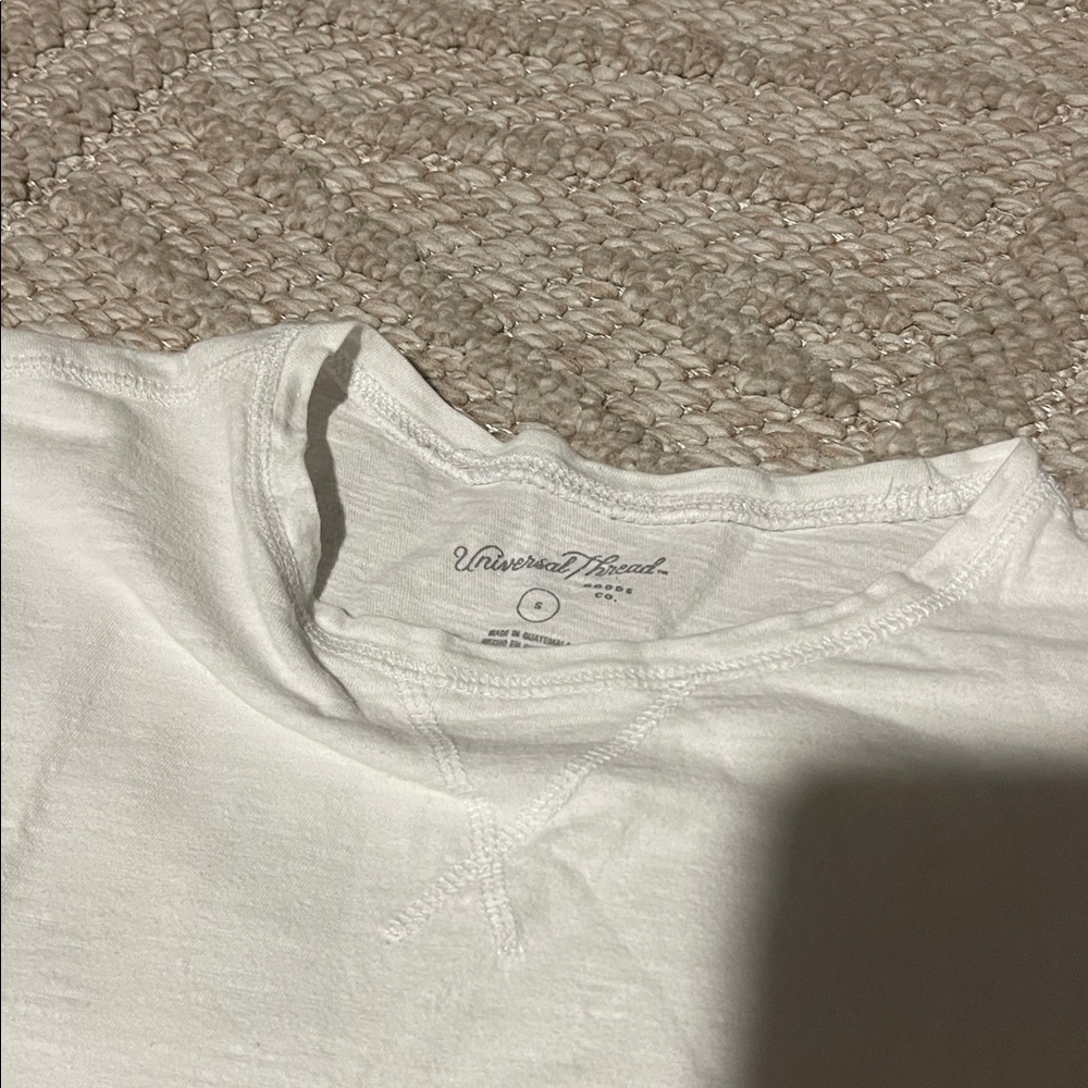 Universal Thread White Crew Neck Top - Picture 2 of 4